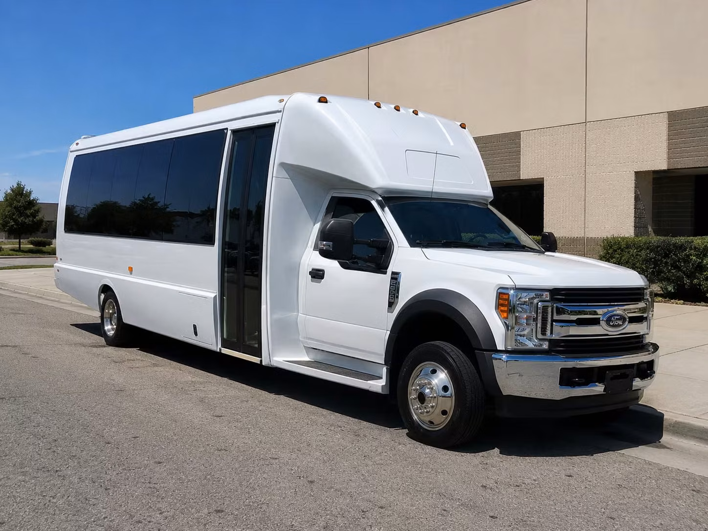 albuquerque government bus rentals